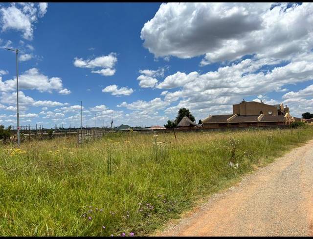 LAND FOR SALE IN WELGEDACHT